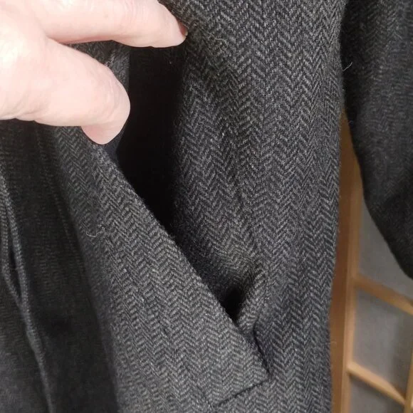Lauren Ralph Lauren Lined Herringbone pattern Wool Blend Coat Size 46R